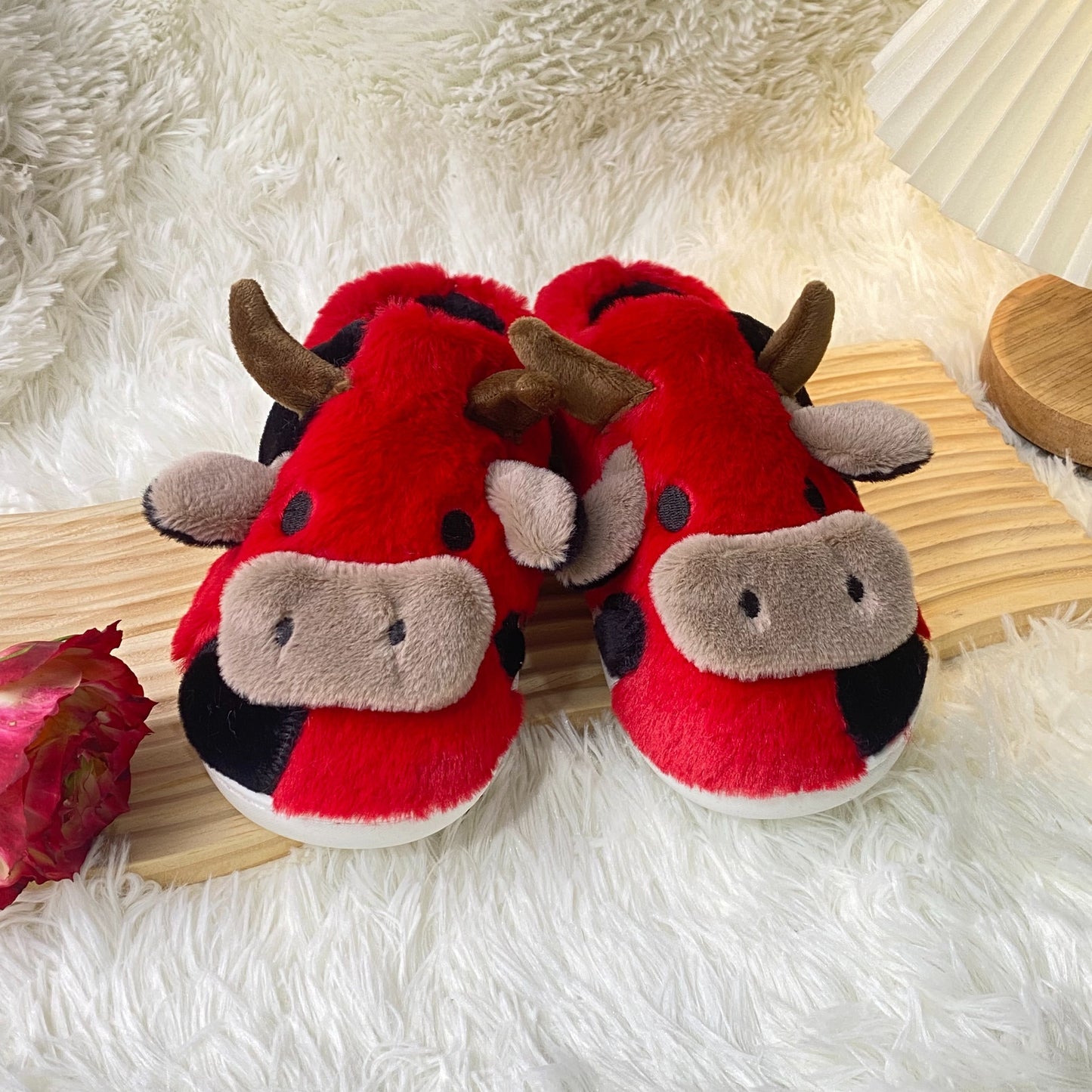 Women's Cute Cartoon Cow Slip-On Slippers - Plush Fabric Winter Indoor House Shoes with Soft Lining & Durable PVC Sole for Cozy Home Comfort, Cow Slippers, Playful Footwear, Decorative Plush Lining