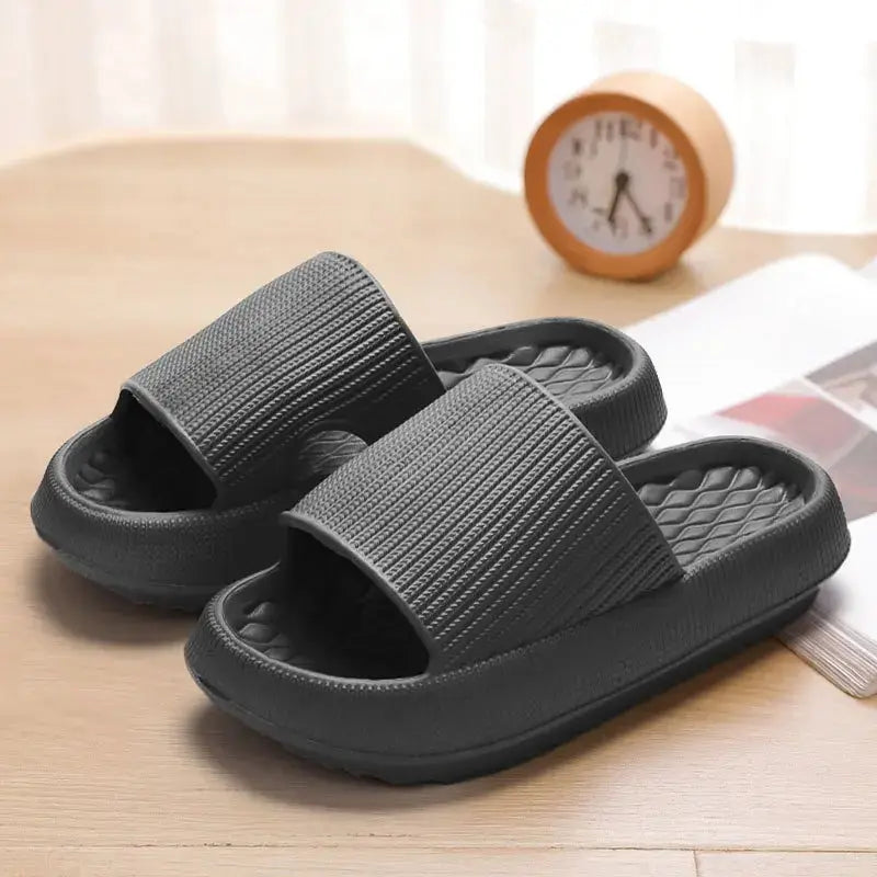 New EVA House Anti-Skid Slipper for Women and Men, 4CM Thick Sole and Cloud-Like Feeling